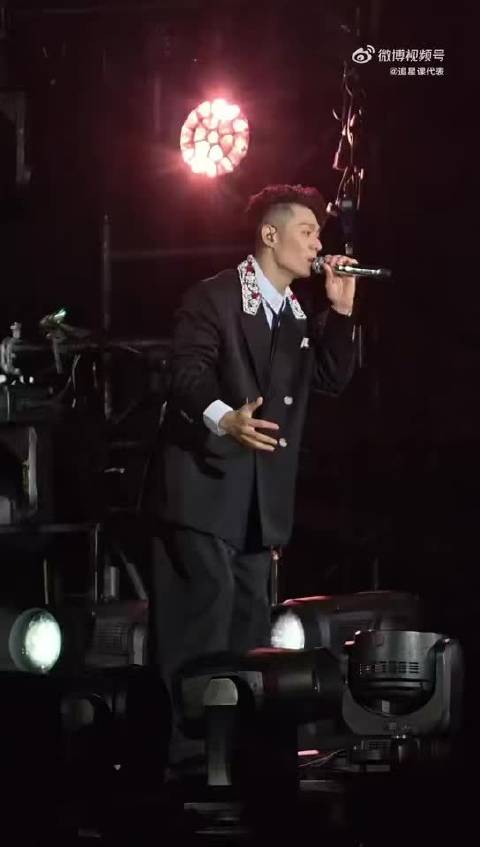 周柏豪演唱我的宣言引结婚憧憬