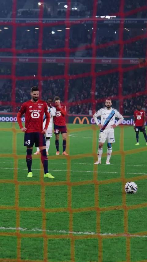 终结进球荒，吉鲁成为1947年后法甲最年长的梅开二度球员！