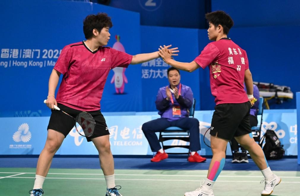 全运会羽球收官：雅思组合夺金谢幕，陈雨菲被逆转无缘历史第一人