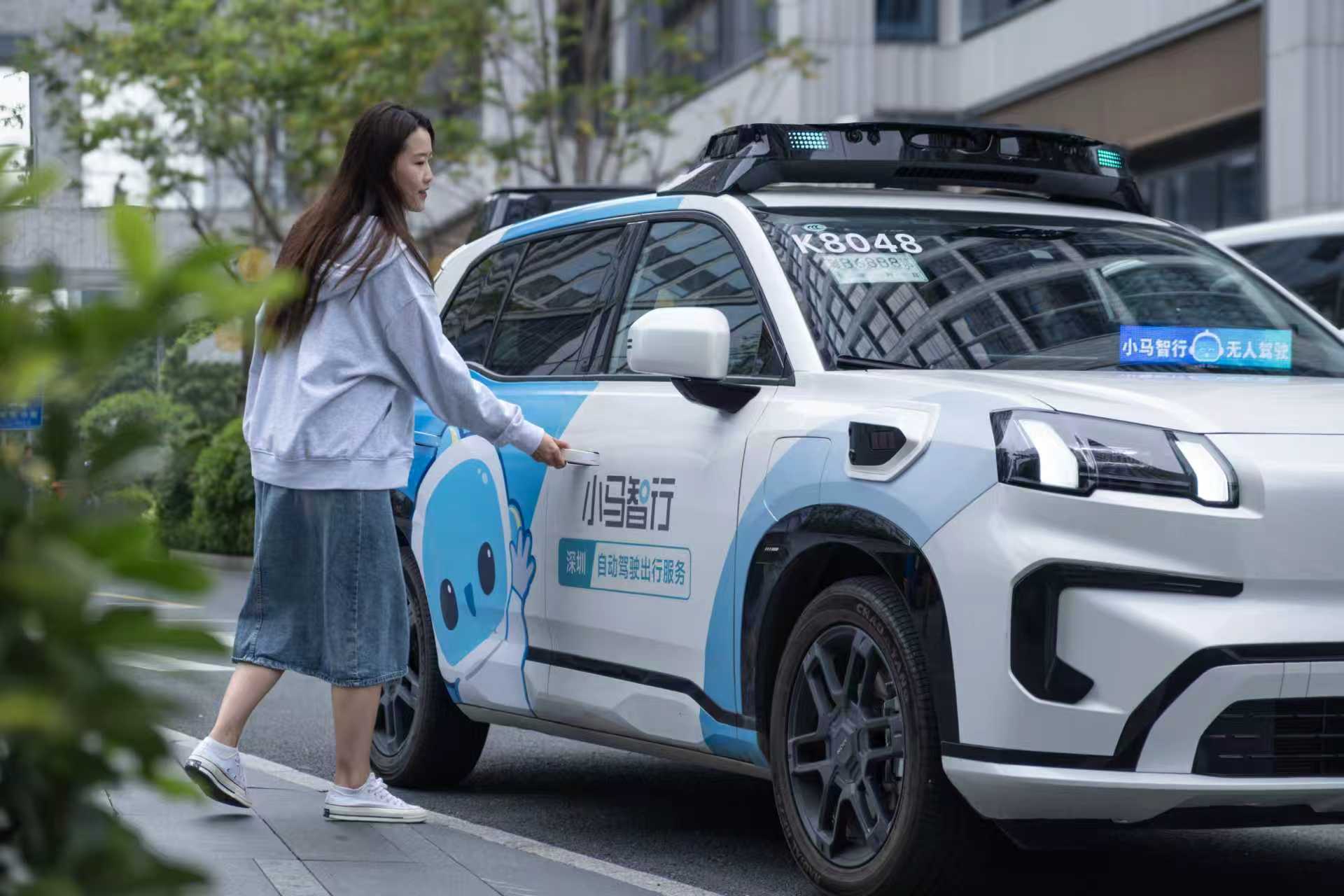 城市级别单车盈利转正！小马智行明年Robotaxi规模扩至3000辆