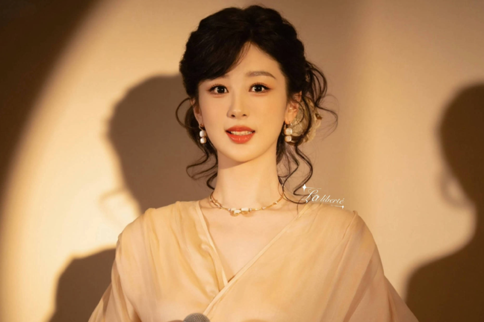 《香蜜》短剧未拍先火！杨紫的锦觅太经典，岳雨婷陈添祥呼声高！