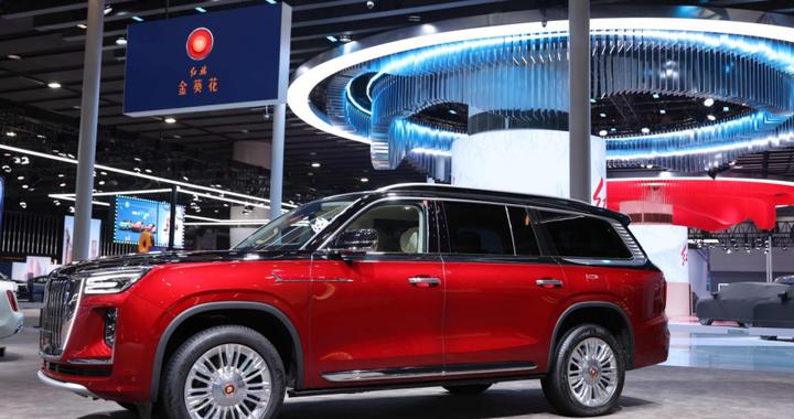东方豪华新范式！红旗金葵花携“国宾车队”亮相广州车展