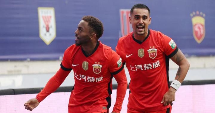 上海海港首发出炉！穆帅轮换5人，蒯纪闻李新翔先发，2外援缺阵