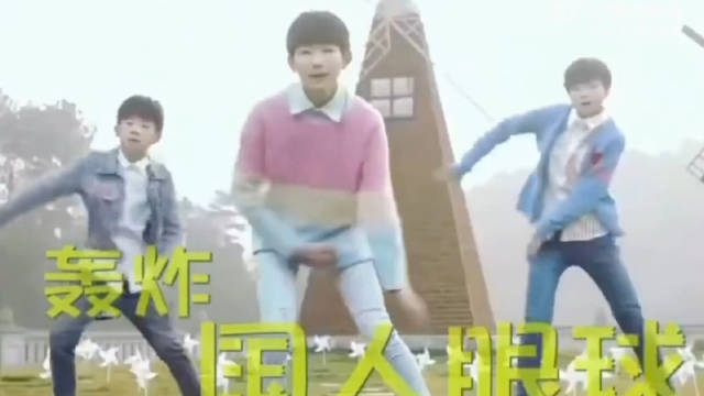 难道不是因为这个宣传片吗？就这介绍词是放现在也得大战的程度啊