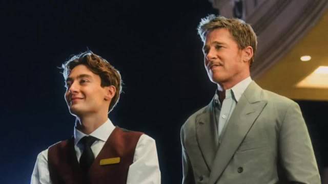 奔驰AMG GT四门纯电轿车快来了！布拉德皮特很帅啊