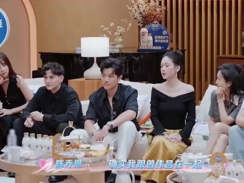 陈乔恩直言自己情绪很不稳定，自己跟艾伦吵架后，他会自己在床上打坐