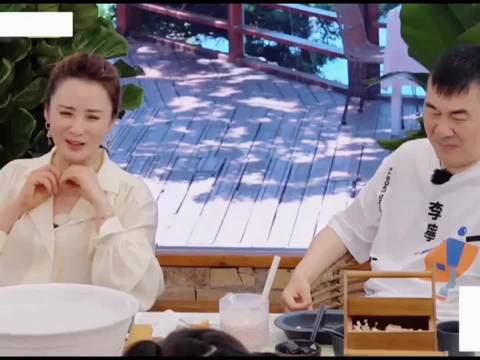 蒋勤勤评价老公“真不把我们当外人”