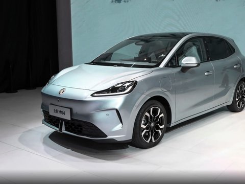 2025广州车展：全新MG4半固态安芯版亮相，售价10.28万