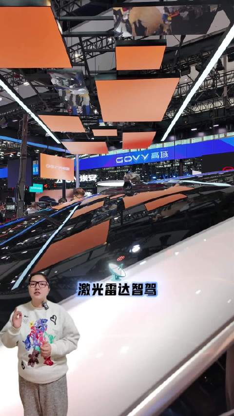 “丰田式融合”出击！铂智7携鸿蒙座舱与三重奢享配置，重塑纯电豪华价值