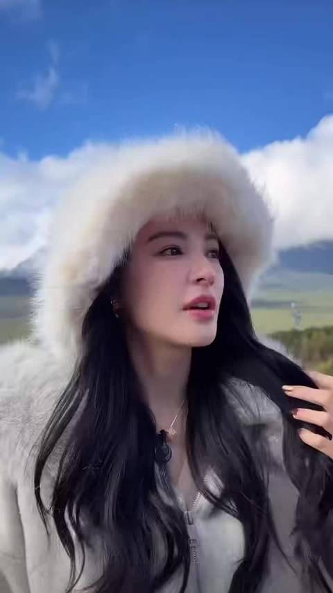 张雨绮浓颜魅力获赞，熟女韵味独特吸睛