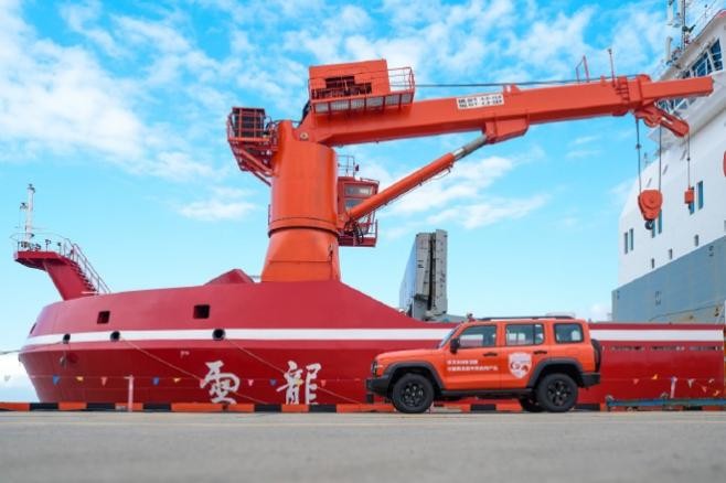 硬核基因与智能升级的双重赋能，坦克300解锁出行多元可能