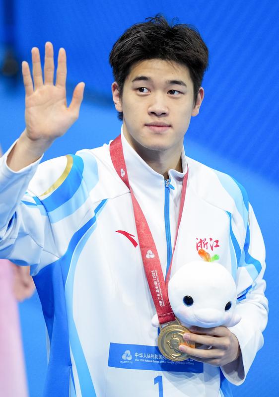 专访｜ “飞鱼”潘展乐：新周期走出低谷找回自己