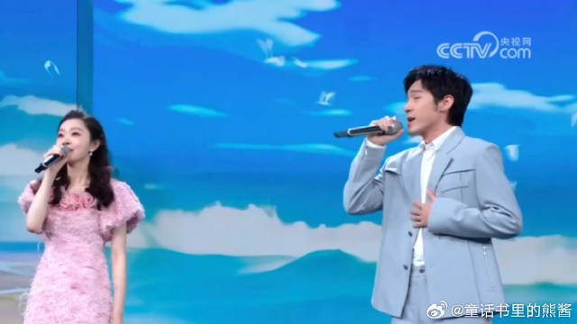 白宇、宋轶演唱《敬所有的美好》，深情演绎爱情的美好瞬间