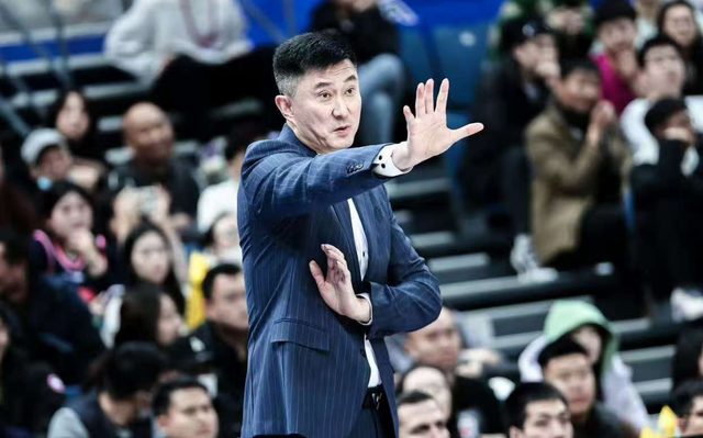 广东宏远VS山西男篮！萨林杰首秀，崔永熙出战，杜锋拒绝爆冷