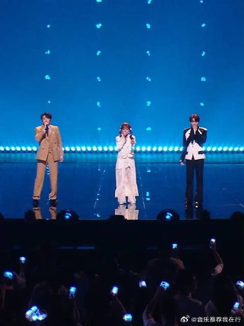 颜人中王赫野黄霄雲合唱《生来倔强》，燃曲唱出华流底气