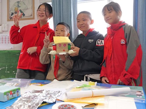 中国乡村教育如何破局？上汽大众用"三维模式"解锁学子新希望