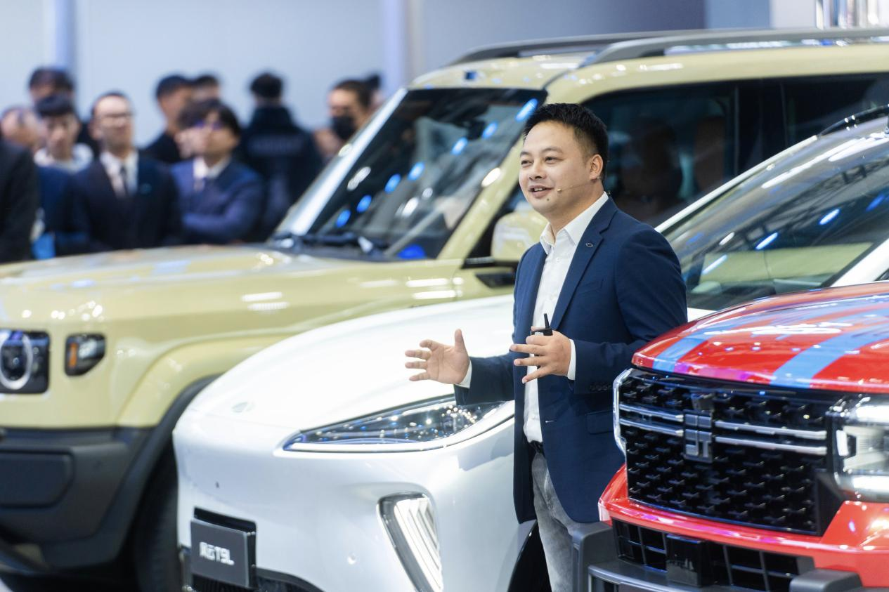 奇瑞风云“双星”亮相，T9L明年一季度上市