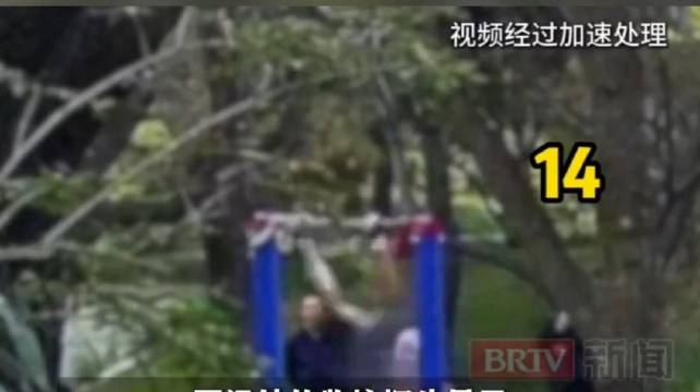 60岁大爷做单杠绕腹14圈，突发心梗死亡 这体格，如果温和养身，怕是能活到80+