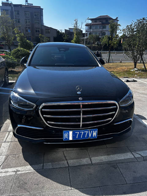 视频：奔驰S400L搭配3个7豹子号，这个合适吗？