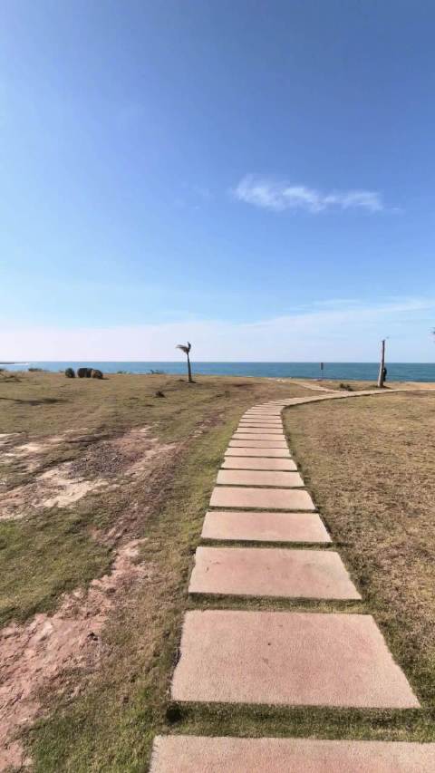 海南岛西海岸线小众玩法推荐，环岛游独享海滩赶海