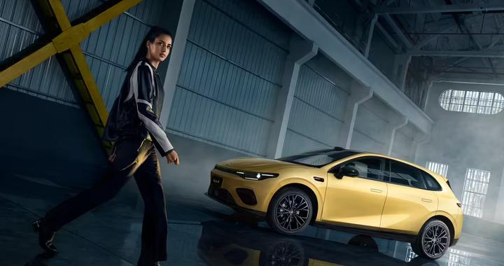 9.28 万起售！零跑 Lafa 5 上市，纯电运动两厢轿跑卷动年轻市场