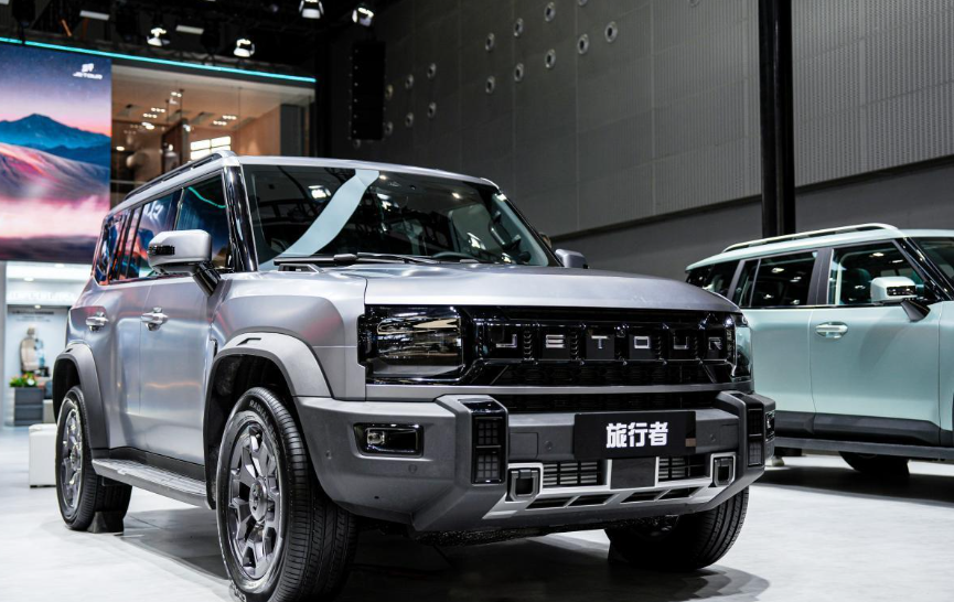 卫士感很强，疑似抄袭？奇瑞再推全新方盒子，这外观你接受吗