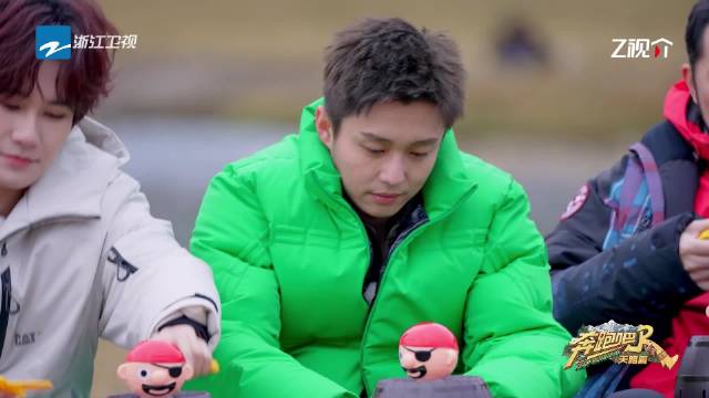 翟子路奔跑吧抽中最多刀币获豪华车使用权