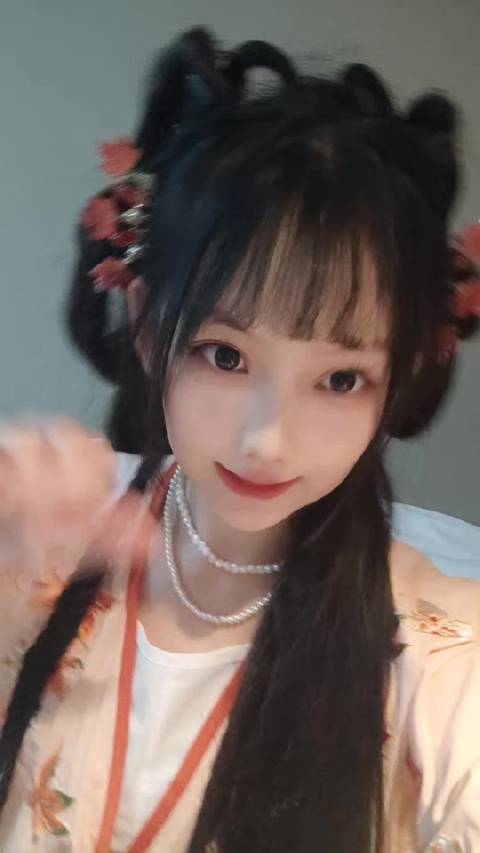 网友向圣诞老人许愿豪车豪宅奢侈品清单曝光