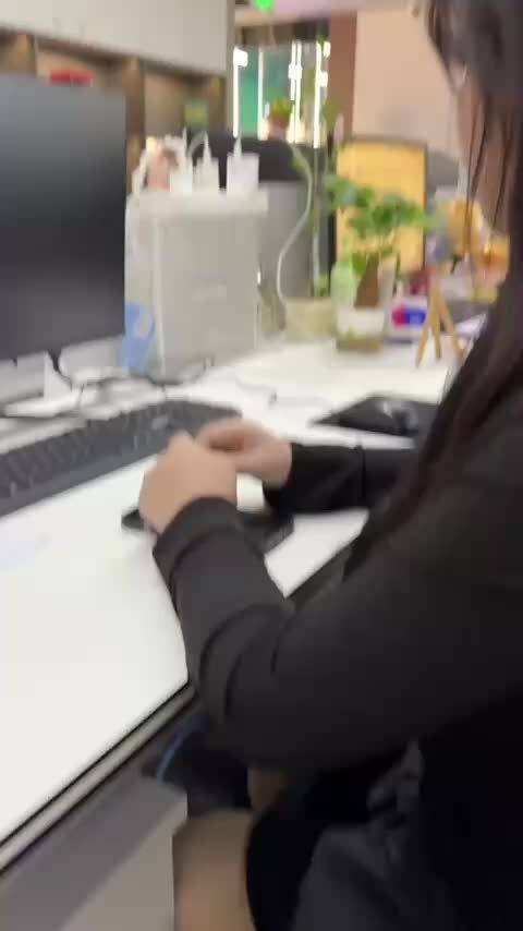 东北小柳岩？！