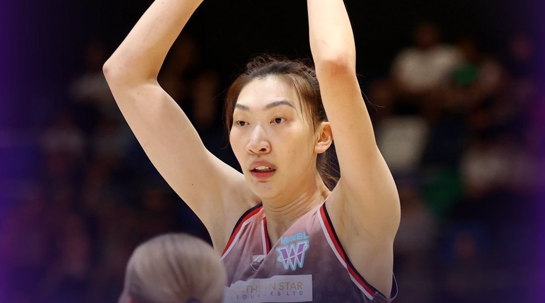 韩旭WNBL首秀22分4板2帽当选最佳