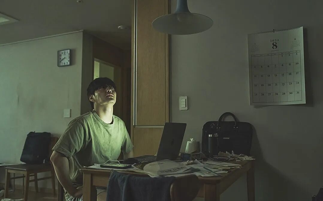 《墙外之音》剧照