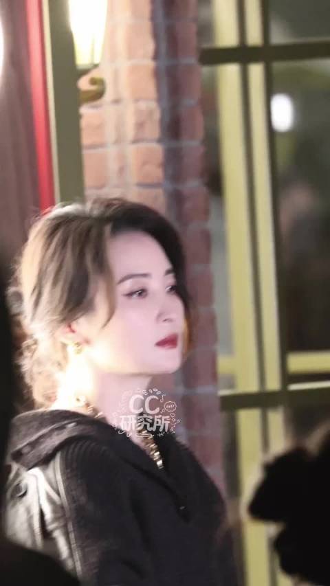 天天为了女人神魂颠倒