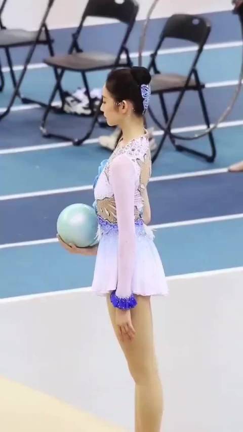 张艺凡超新星运动会·艺术体操表演环节