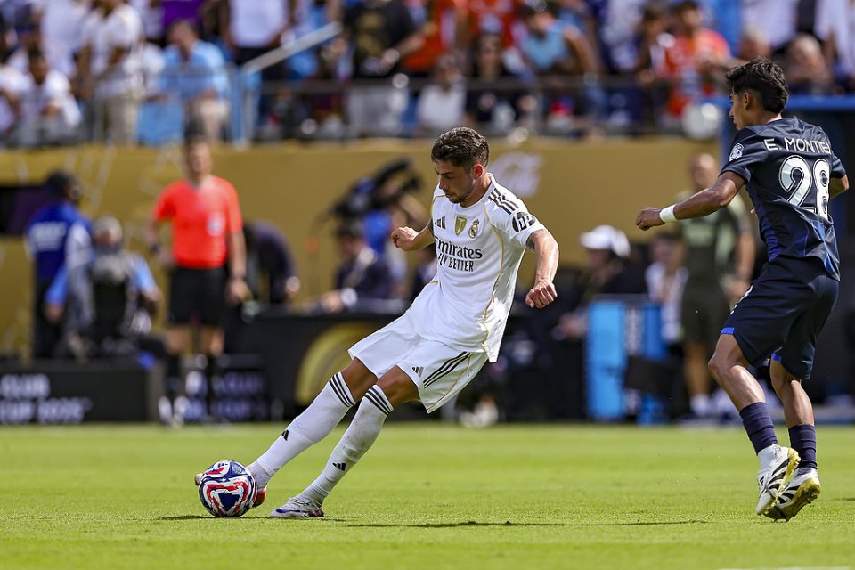 阿隆索是拆队专家？皇马真核要走，曼联坐等渔利？