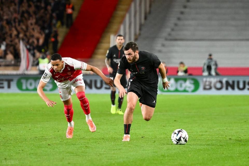 刺激！1-0，30岁日本球星闪耀欧洲：一剑封喉，率队掀翻法甲第一