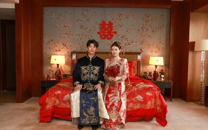 祝福，羽毛球运动员黄雅琼、刘雨辰今日在北京举行婚礼