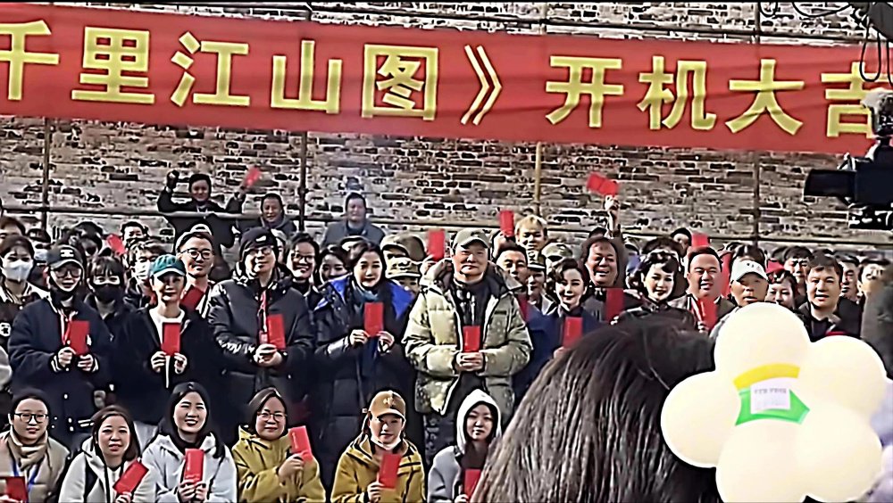 3位流量花组女主团，还有陈道明助阵！张若昀新剧这阵容拿什么输