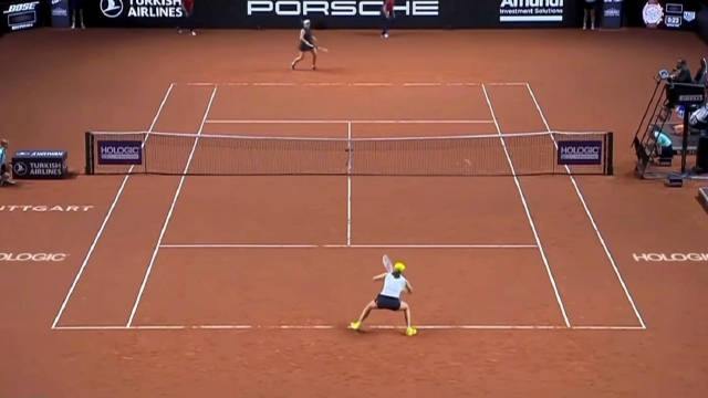 斯瓦泰克斯图加特赛遭奥斯塔彭科横扫