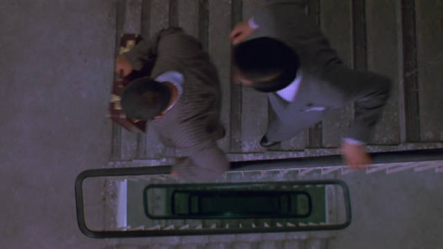 网友用《标错参》素材剪辑《拯救地球》预告