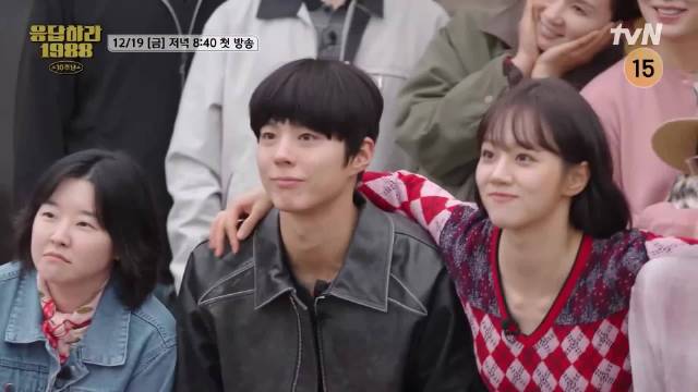 《请回答1988》十周年团综12月19日开播，双门洞全员重聚