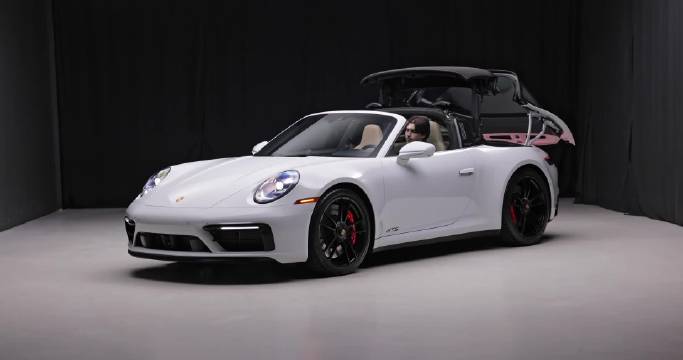 沉浸式体验2023款保时捷911 Targa 4 GTS