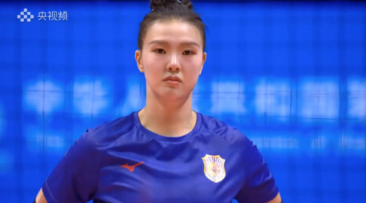 防守太牛了：第十五届全运会女排小组赛江苏3：0北京张常宁一传防守集锦