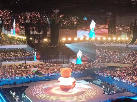 刘若英飞行日演唱会合唱后来引全场共鸣