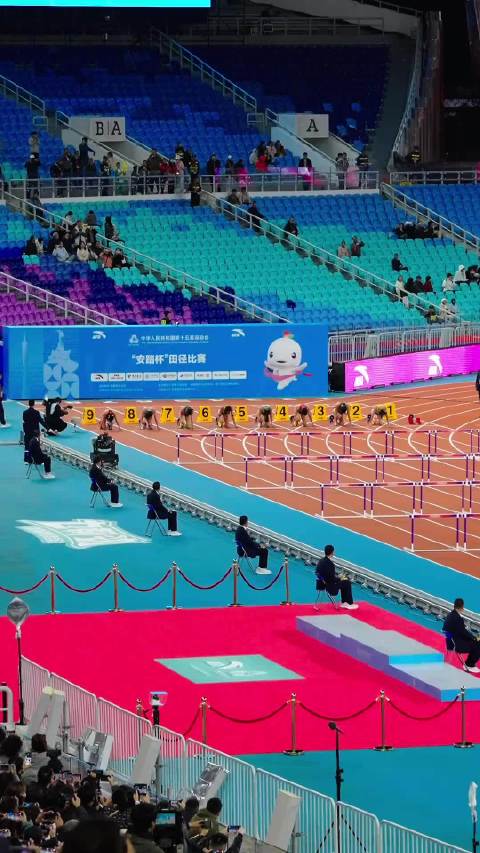 8岁受刘翔激励练田径，刘景扬苦练20年全运会夺金