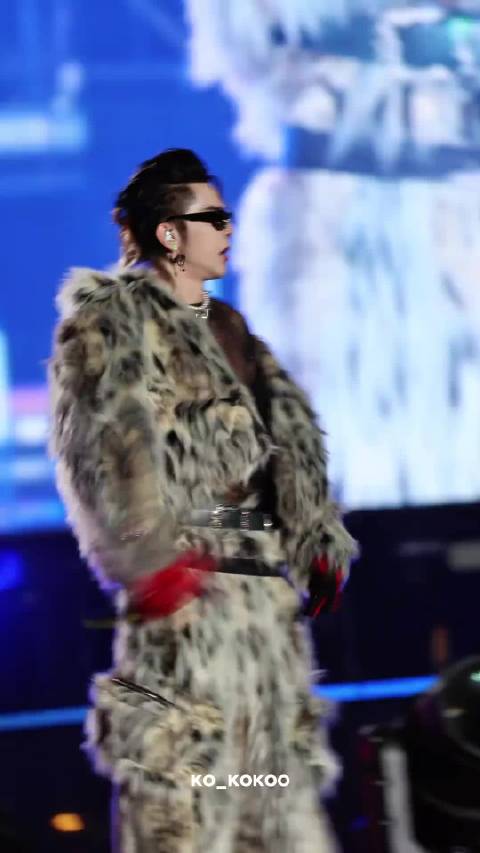 汪东城常年坚持健身严格管理形象展现职业精神