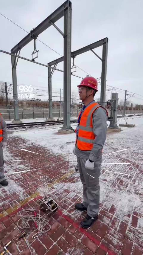 接触网工赛项:地铁“蜘蛛侠”的全能比拼以赛促就业爱上这座城