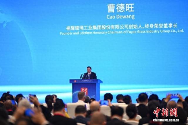 福耀玻璃工业集团股份有限公司创始人、终身荣誉董事长曹德旺。记者 陈骥旻 摄