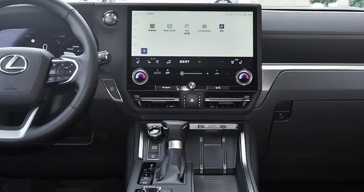 新款雷克萨斯 GX 上市：硬派基因不变 配置升级瞄准豪华越野市场