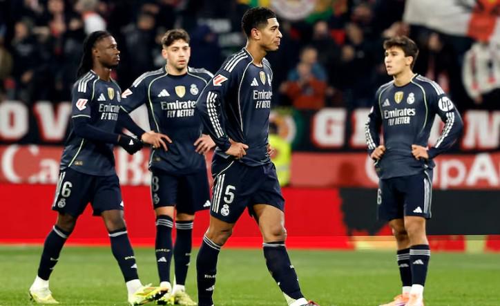 龙赛罗：皇马中场是一群刚从健身房走出来的人，只关心肌肉