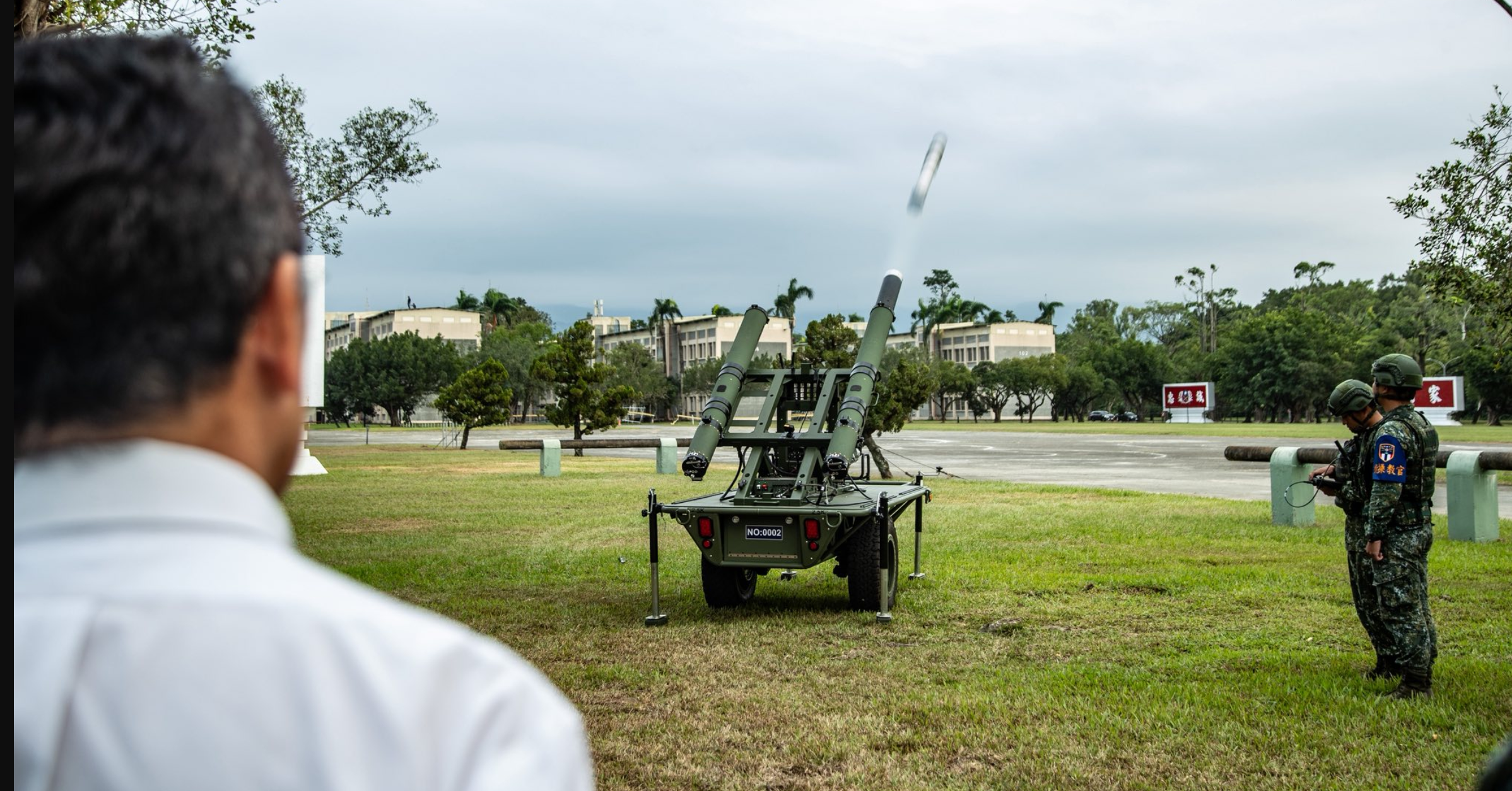 试验坠毁 实战被嫌 美硅谷军工新秀遭质疑